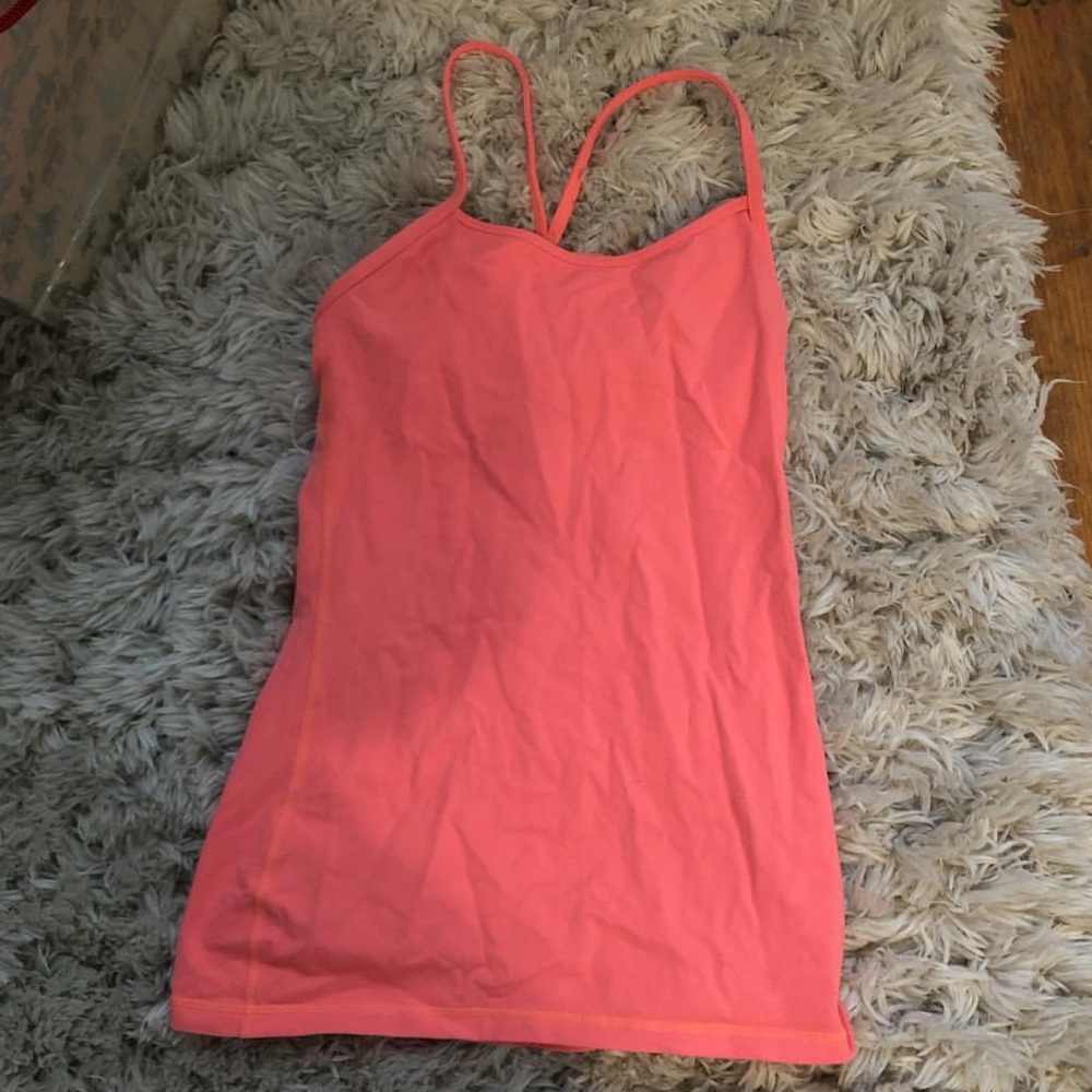 Lululemon Y tank top